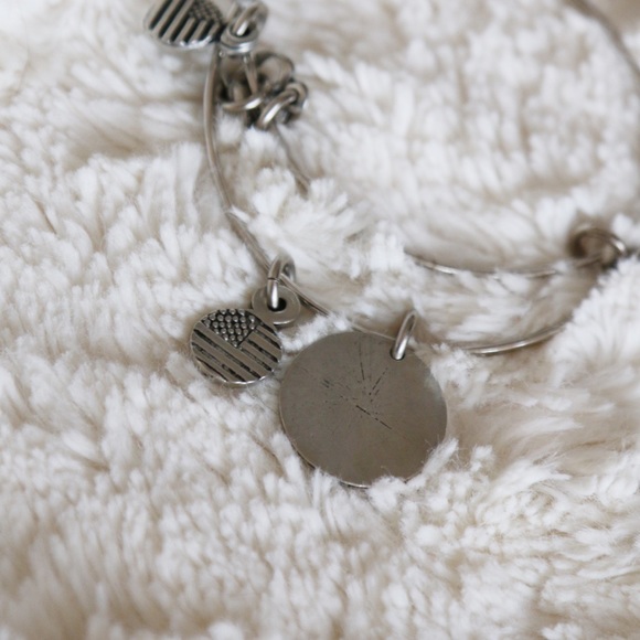 Chubby Chico Charms Creating Yourself Bracelet - Picture 4 of 5